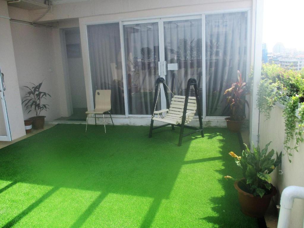 Holiday Season Motel Янгон Екстер'єр фото