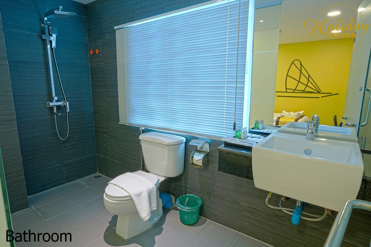 Holiday Season Motel Янгон Екстер'єр фото