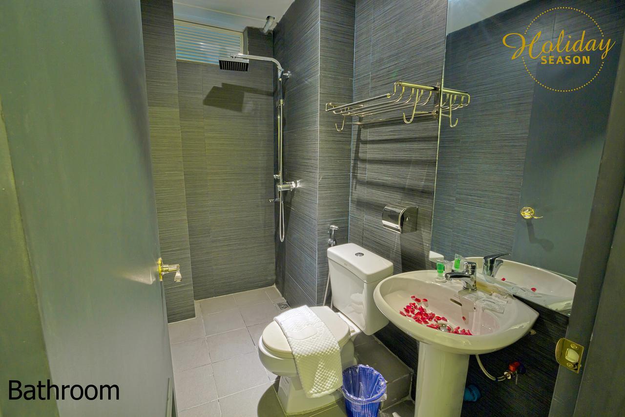 Holiday Season Motel Янгон Екстер'єр фото